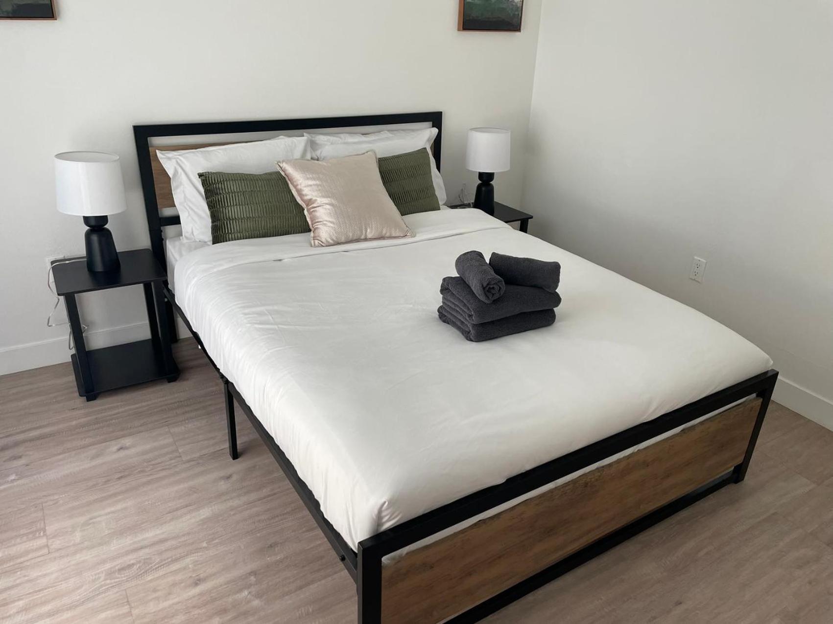 Elegant Retreat In The Heart Of La, Discover Your Lavish Hideaway Los Angeles Eksteriør billede