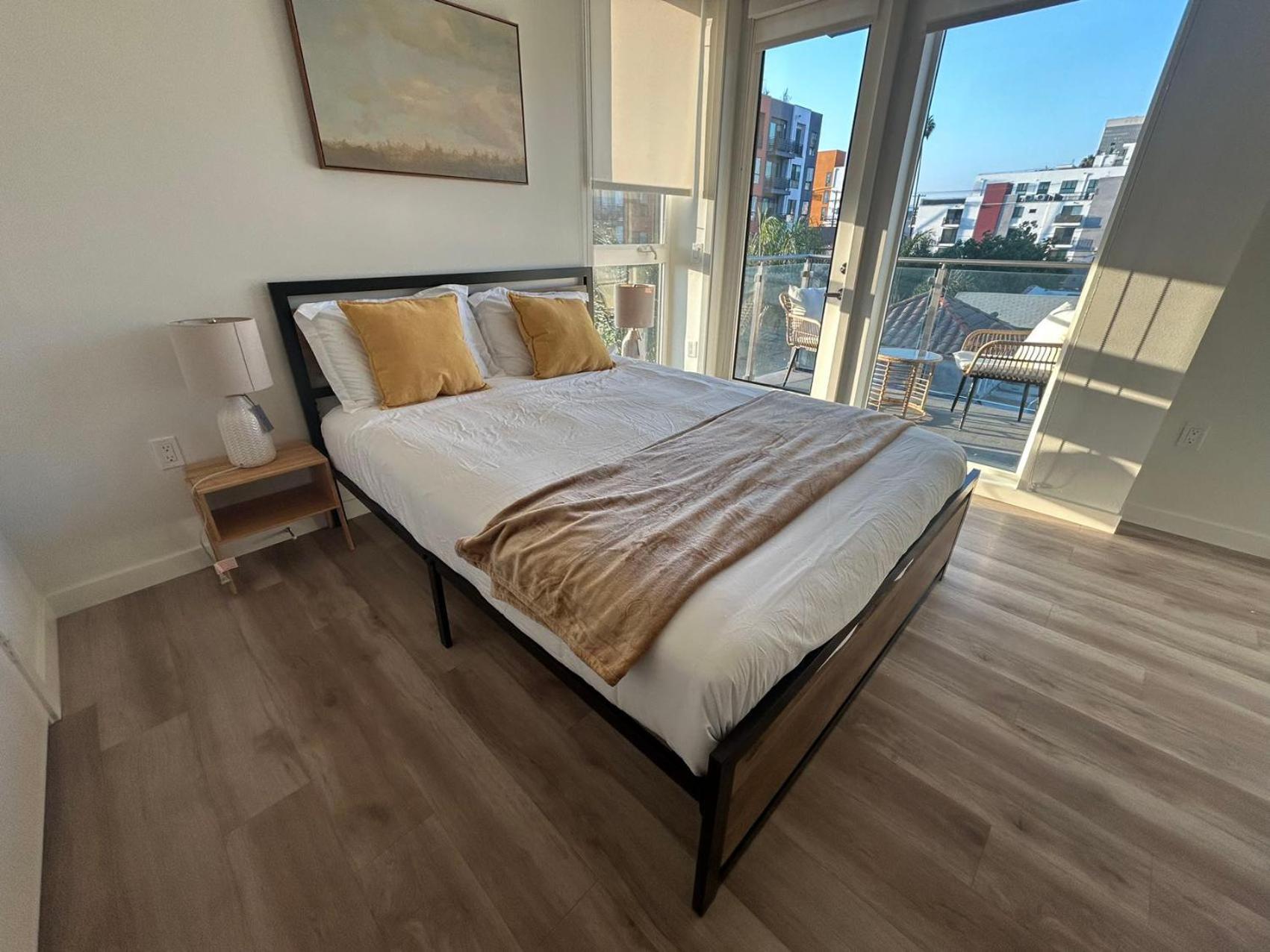 Elegant Retreat In The Heart Of La, Discover Your Lavish Hideaway Los Angeles Eksteriør billede